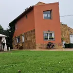 De La Paz *