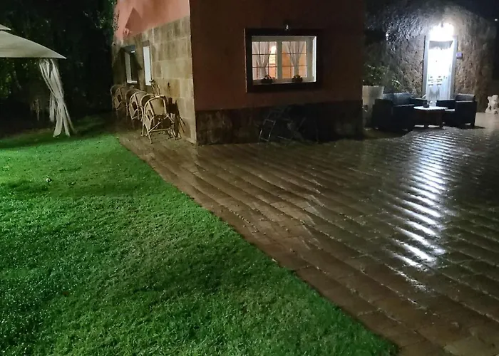 De La Paz Vila *