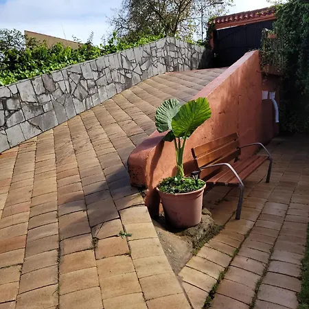 De La Paz Villa Arucas